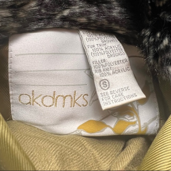 AKDMKS Akademiks Reversible Faux Fur Coat - Picture 14 of 14